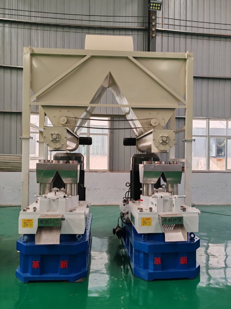 Wood pellet machine